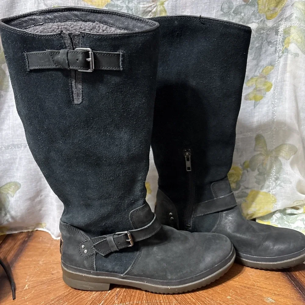 Ugg Thomsen Tall Black Suede Leather Knee High Riding‎ Waterproof Boots Size 8